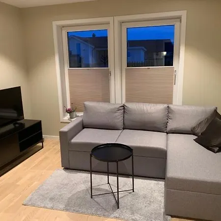 Apartment Cozy In A New House In Grimstad (Aust-Agder)